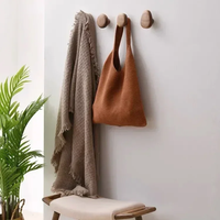 Patère Bois <br> Naturel Design Teinte Noyer (Lot de 4)