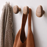 Patère Bois <br> Naturel Design Teinte Noyer (Lot de 4)